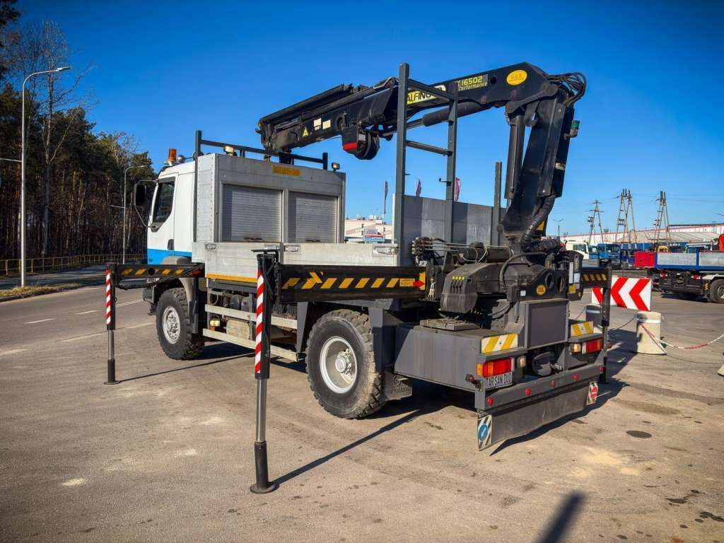 Renault KERAX 270 4x4 PALFINGER PK 16502 CRANE WINCH - Kranbil, Flakbil: bild 4 Renault KERAX 270 4x4 PALFINGER PK 16502 CRANE WINCH - Kranbil, Flakbil: bild 4