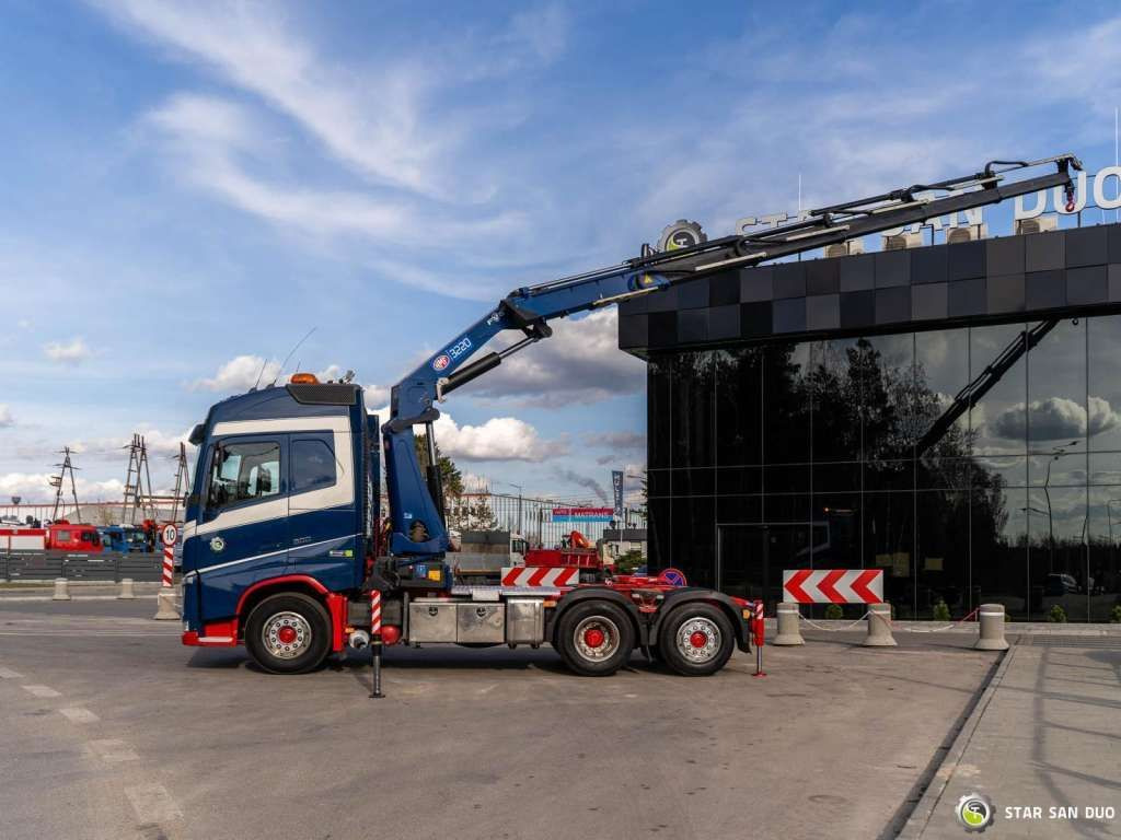 Volvo FH 500 6x2 HMF 3220-K5 HDS Crane Euro 6 - Kranbil, Dragbil: bild 2 Volvo FH 500 6x2 HMF 3220-K5 HDS Crane Euro 6 - Kranbil, Dragbil: bild 2