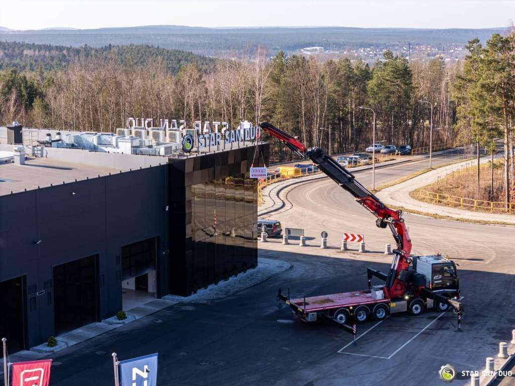 Volvo FH 540 10x4 FASSI F1950 FLY JIB WINCH 46m !!! Volvo FH 540 10x4 FASSI F1950 FLY JIB WINCH 46m !!! - Kranbil: bild 3 Volvo FH 540 10x4 FASSI F1950 FLY JIB WINCH 46m !!! Volvo FH 540 10x4 FASSI F1950 FLY JIB WINCH 46m !!! - Kranbil: bild 3