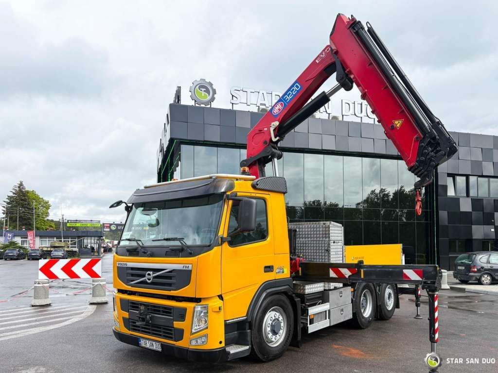 Volvo FM 460 6x4x4 HMF 3220 Crane HDS - Kranbil: bild 4 Volvo FM 460 6x4x4 HMF 3220 Crane HDS - Kranbil: bild 4