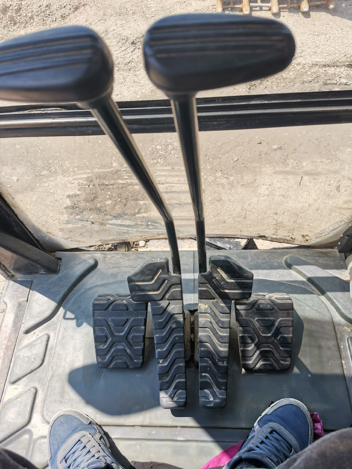 Bandgrävare CATERPILLAR 320 E: bild 10