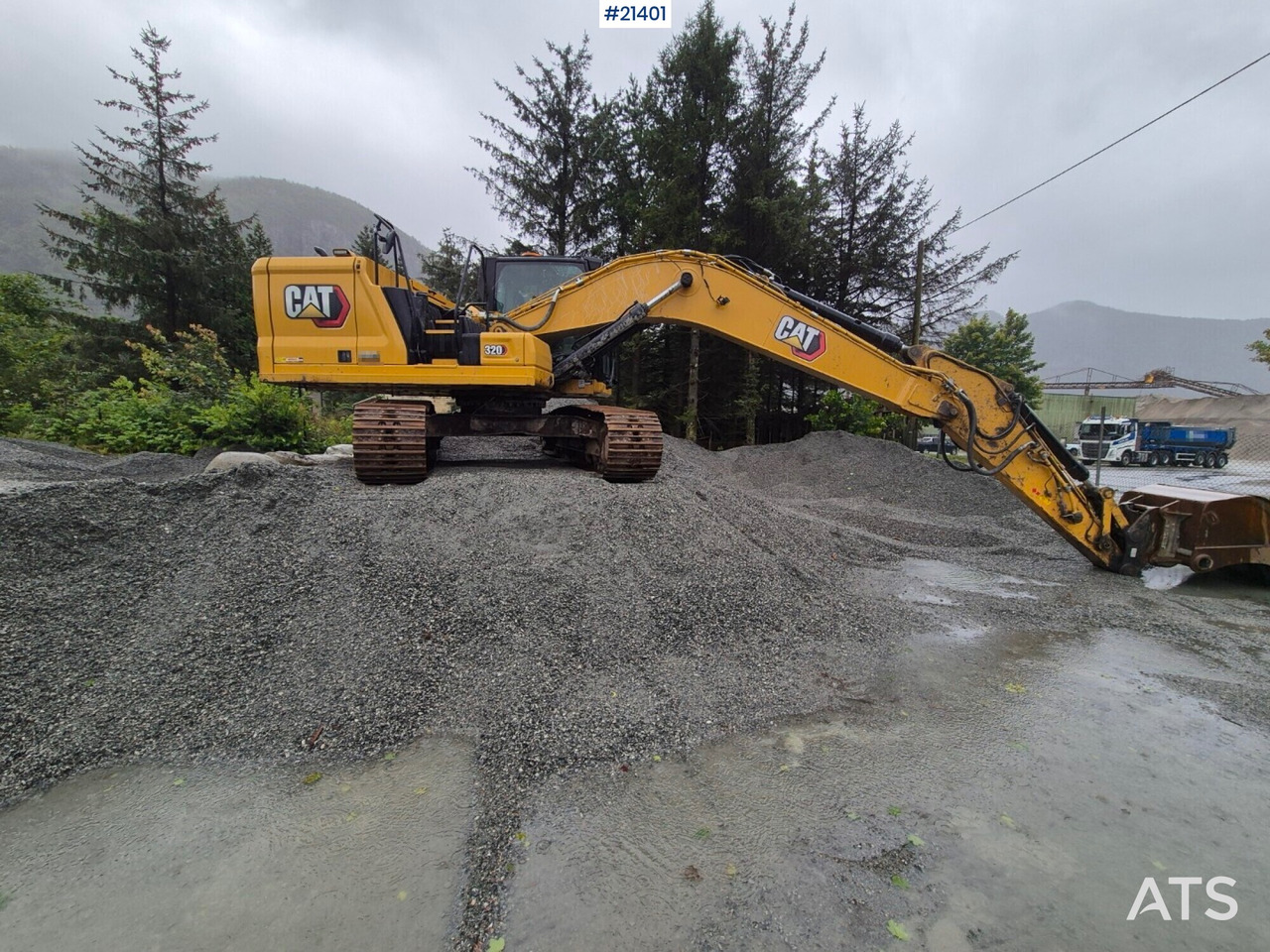 CAT 320 gravemaskin m/ graveskuffe - Bandgrävare: bild 1 CAT 320 gravemaskin m/ graveskuffe - Bandgrävare: bild 1
