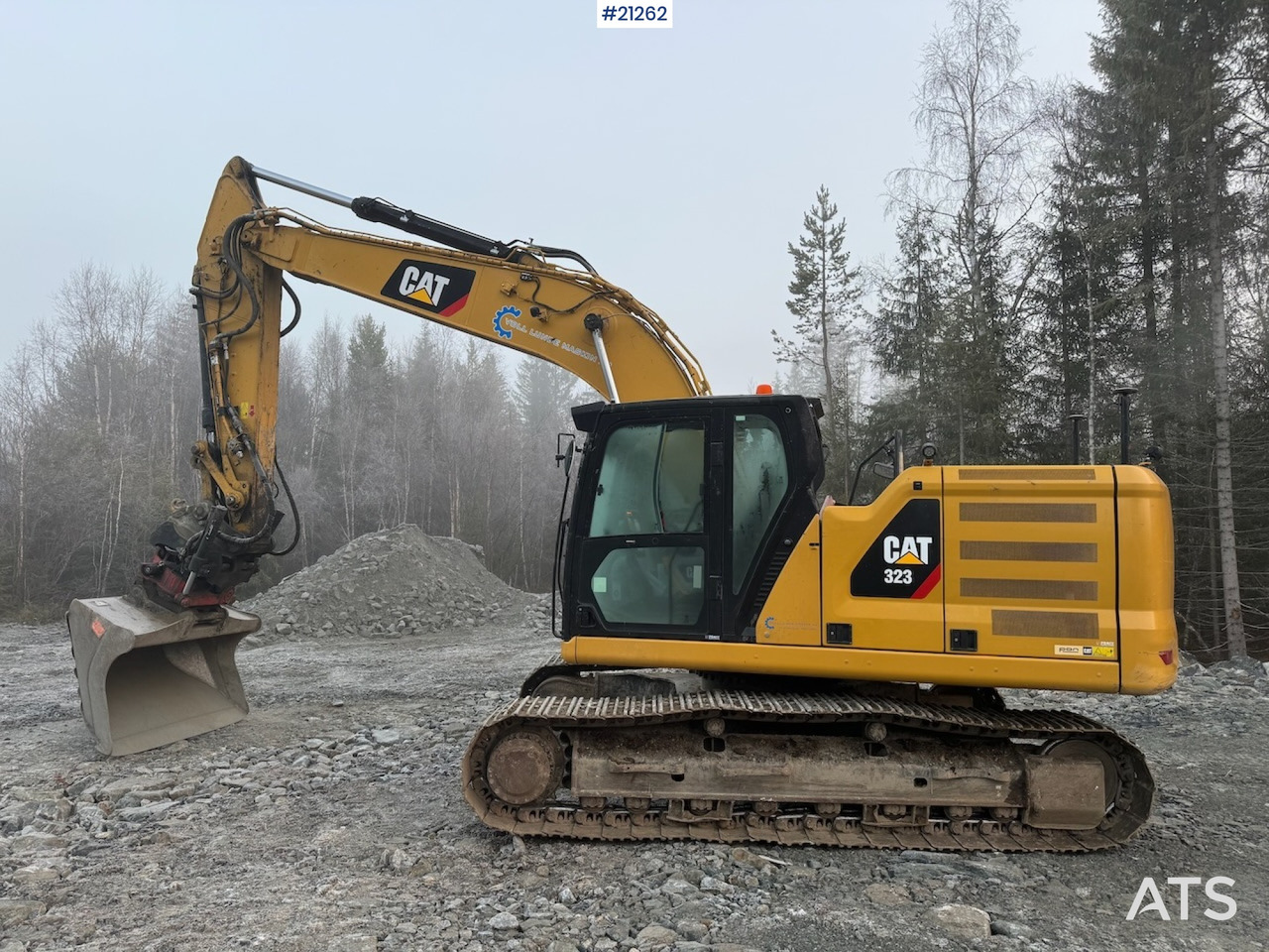 Caterpillar 323 - Bandgrävare: bild 1 Caterpillar 323 - Bandgrävare: bild 1
