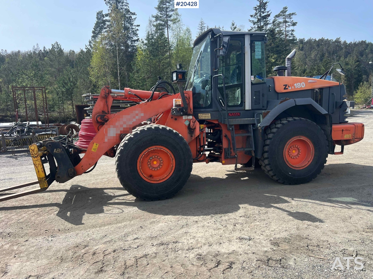 Hitachi ZW 180 - Hjullastare: bild 5 Hitachi ZW 180 - Hjullastare: bild 5