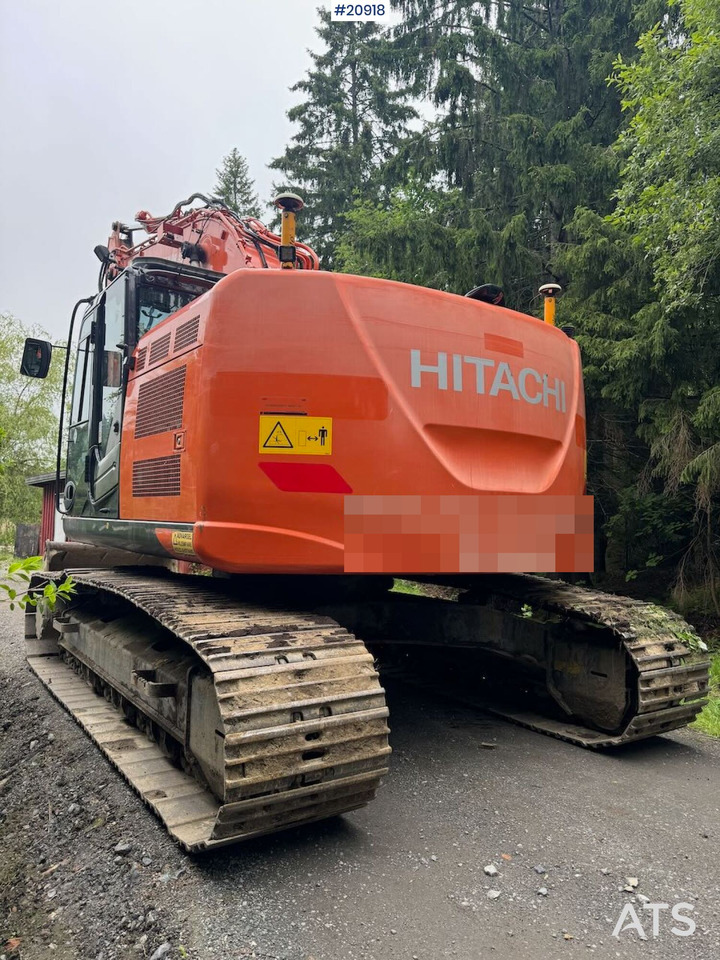 Hitachi ZX225 - Bandgrävare: bild 5 Hitachi ZX225 - Bandgrävare: bild 5