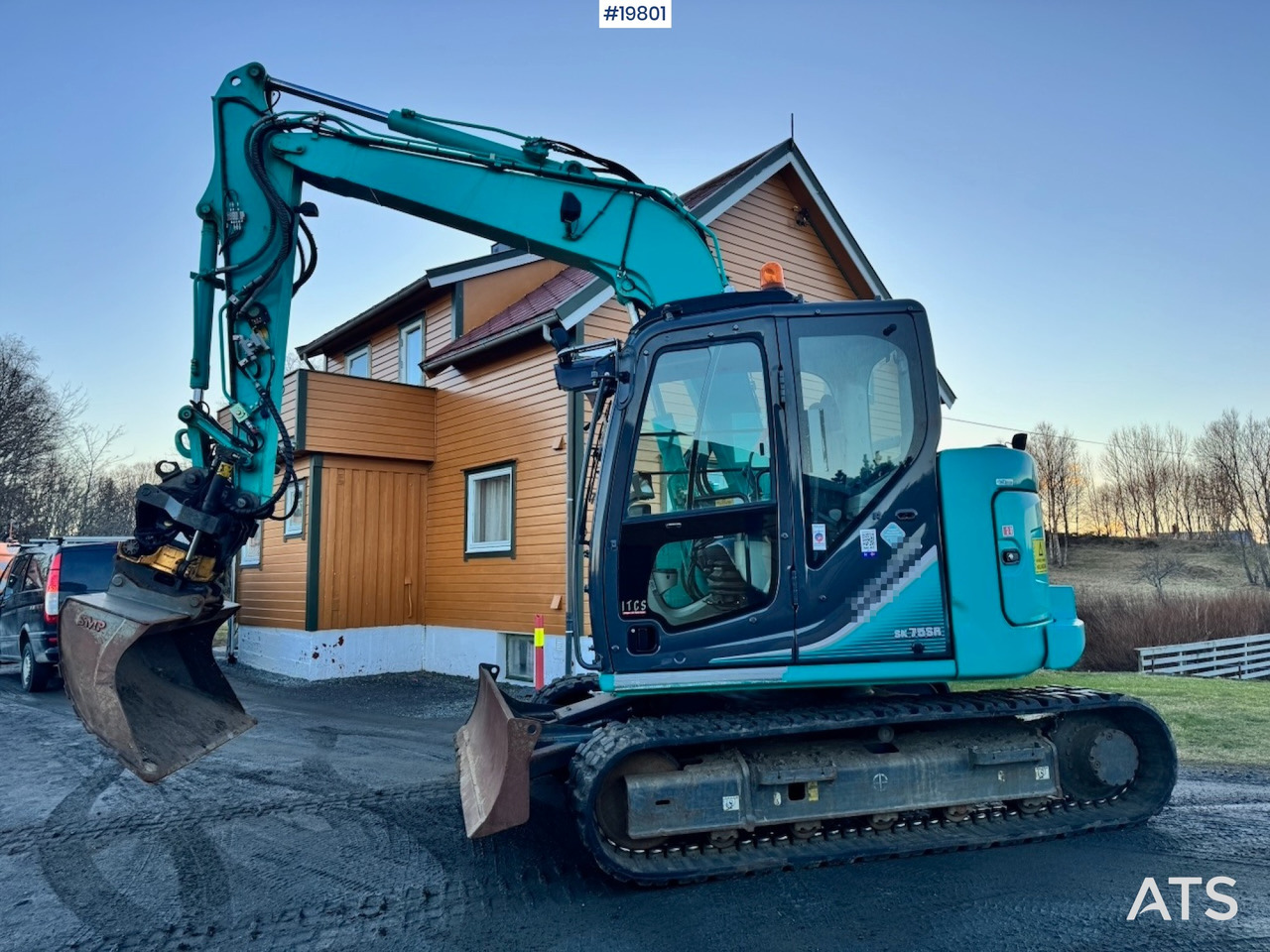 Kobelco SK75SR-3E - Grävmaskin: bild 2 Kobelco SK75SR-3E - Grävmaskin: bild 2