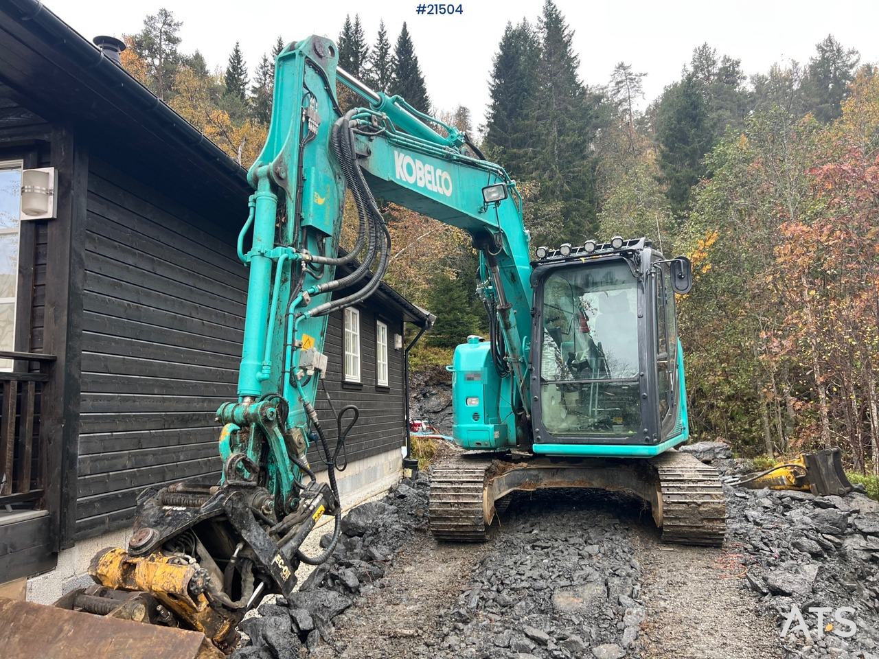 Kobelco Sk75SR-3E gravemaskin m/ pusseskuffe, rototilt og graveskuffe - Bandgrävare: bild 5 Kobelco Sk75SR-3E gravemaskin m/ pusseskuffe, rototilt og graveskuffe - Bandgrävare: bild 5