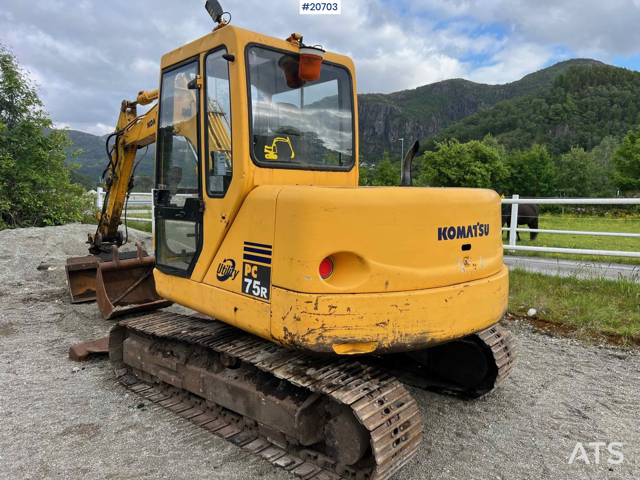 Komatsu PC75 - Grävmaskin: bild 2 Komatsu PC75 - Grävmaskin: bild 2