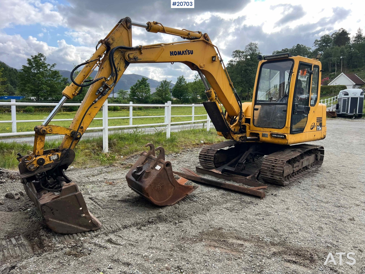 Komatsu PC75 - Grävmaskin: bild 1 Komatsu PC75 - Grävmaskin: bild 1