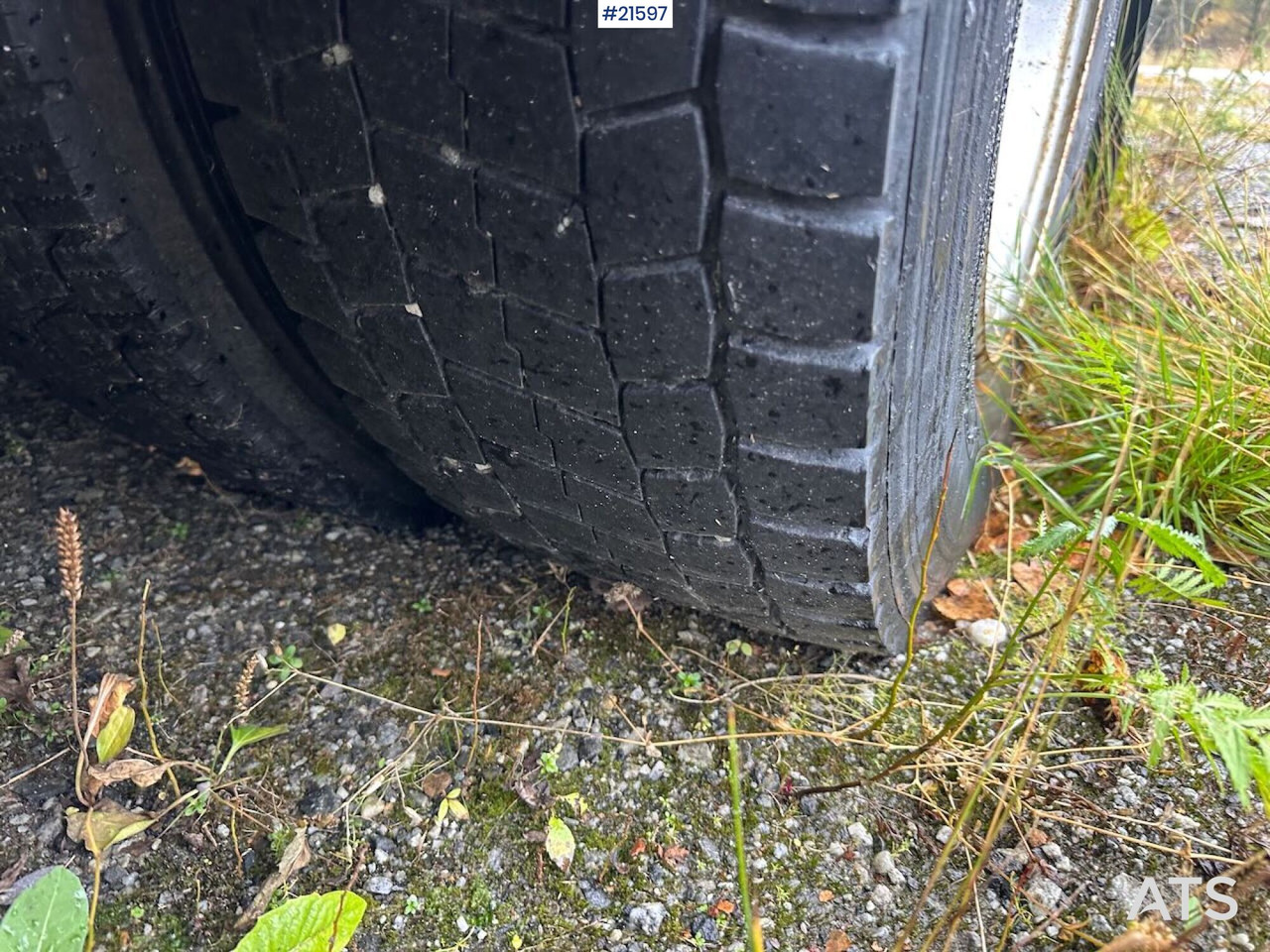 Flakbil Mercedes 1524 L planbil m/ ny kompressor og vinterdekk. Ikke EU godkjent.: bild 12 Flakbil Mercedes 1524 L planbil m/ ny kompressor og vinterdekk. Ikke EU godkjent.: bild 12