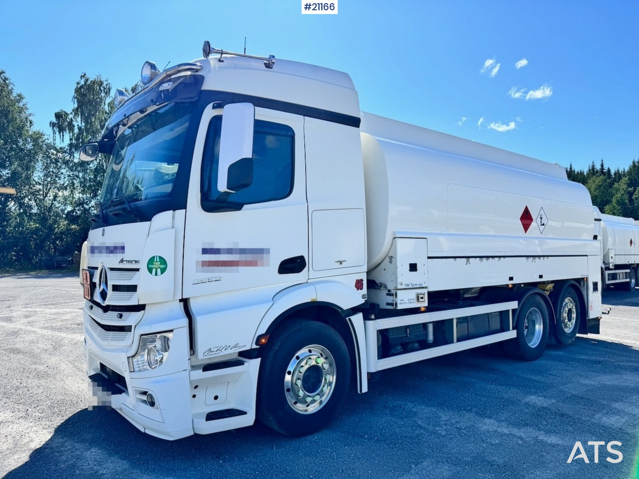 Mercedes Actros 2553 - Tankbil: bild 2 Mercedes Actros 2553 - Tankbil: bild 2