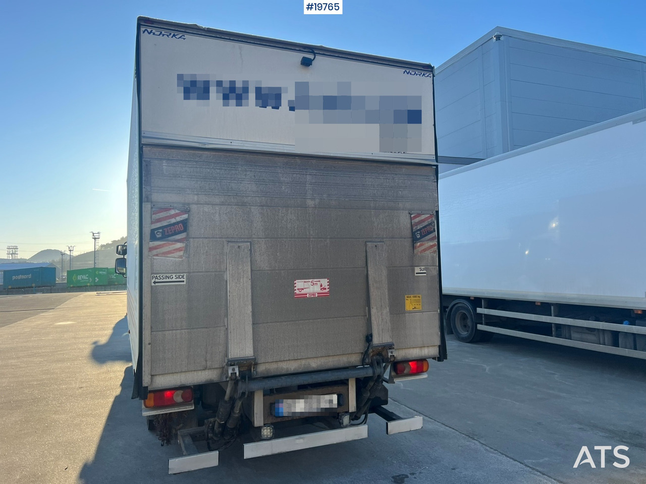 Lastbil med skåp Renault D7.5: bild 22