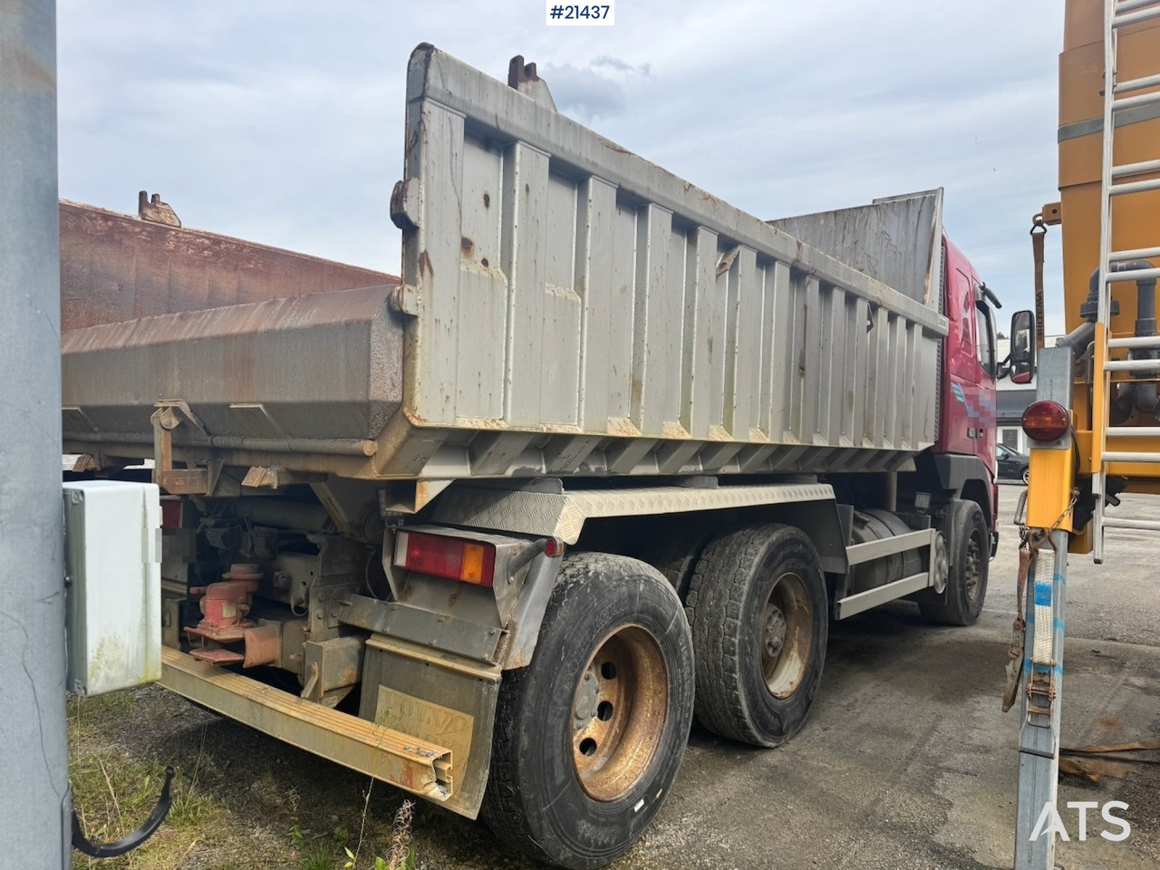 Volvo FH12 420 - Tippbil lastbil: bild 5 Volvo FH12 420 - Tippbil lastbil: bild 5