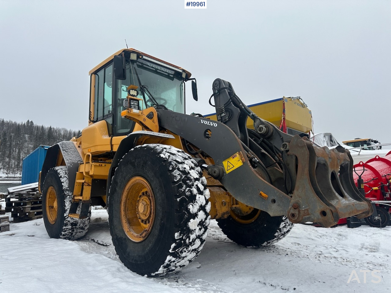 Volvo L90F - Hjullastare: bild 1 Volvo L90F - Hjullastare: bild 1