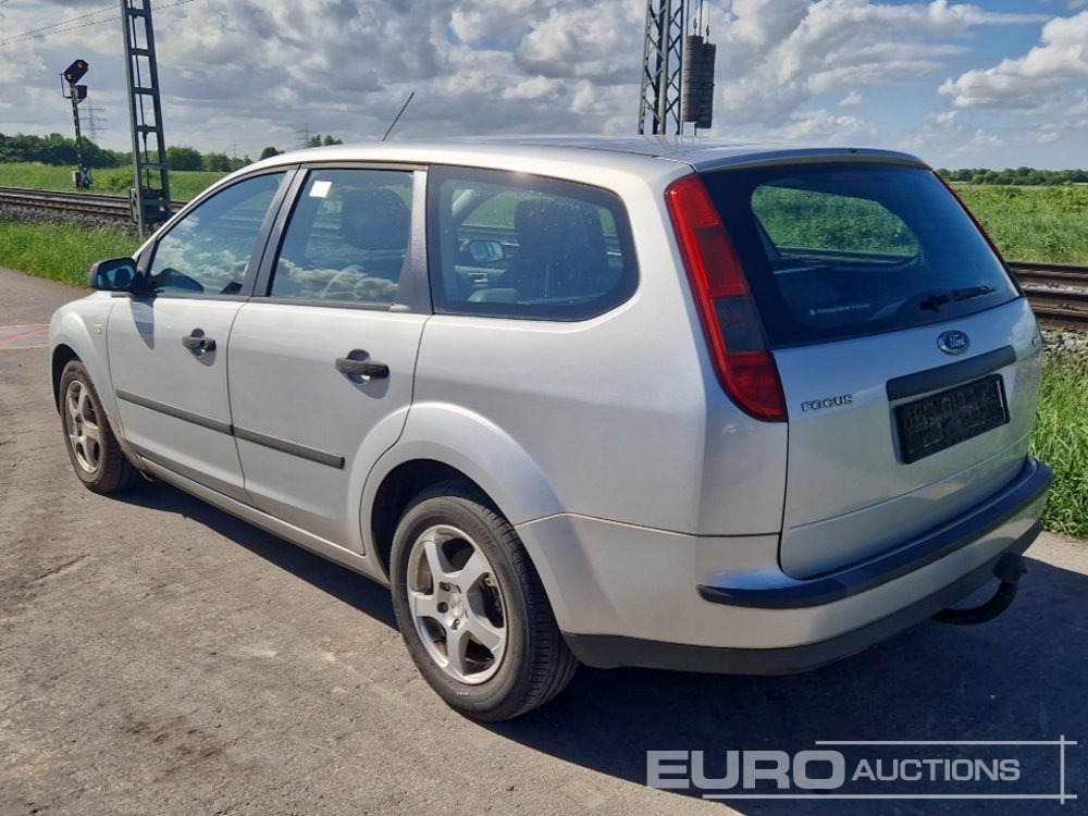 2005 Ford Focus - Personbil: bild 3 2005 Ford Focus - Personbil: bild 3
