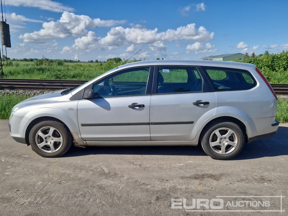 2005 Ford Focus - Personbil: bild 2 2005 Ford Focus - Personbil: bild 2