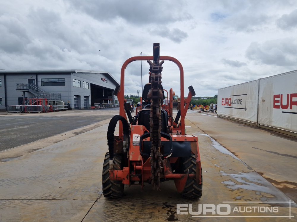 2009 Ditch Witch RT40 - Kedjegrävare: bild 4 2009 Ditch Witch RT40 - Kedjegrävare: bild 4