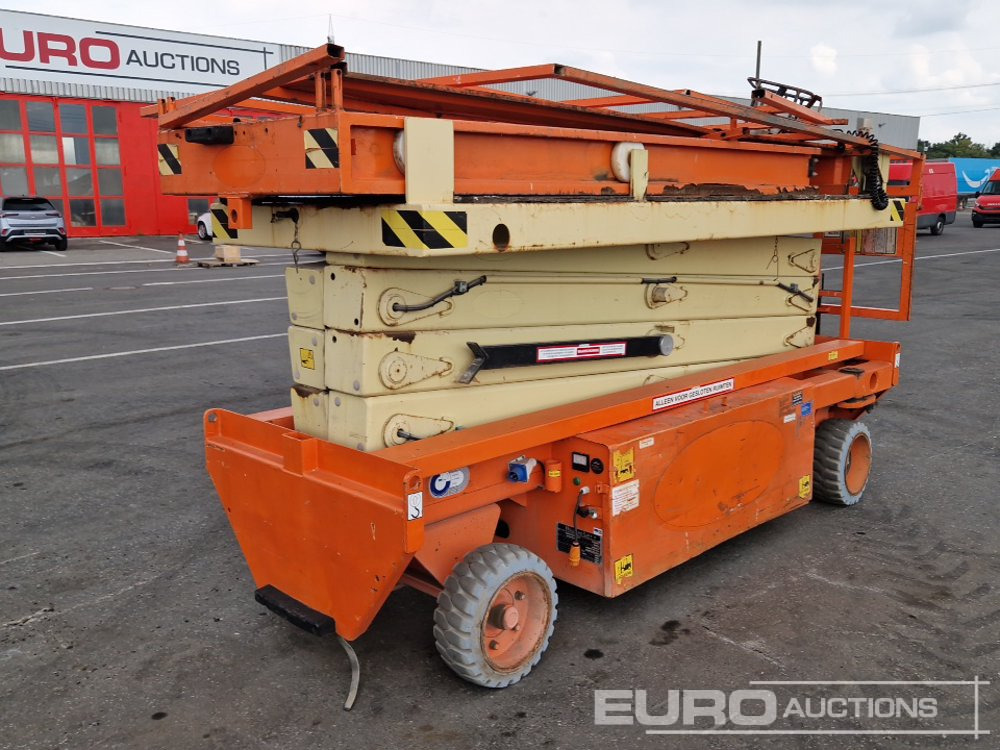2010 Holland Lift MONOSTAR X-105EL12 Electric Scissor Lift, 10.5m Working Height, 500g Platform Capacity, Extending Deck - Lift: bild 4 2010 Holland Lift MONOSTAR X-105EL12 Electric Scissor Lift, 10.5m Working Height, 500g Platform Capacity, Extending Deck - Lift: bild 4