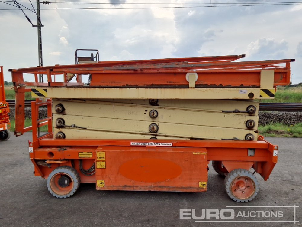 2010 Holland Lift MONOSTAR X-105EL12 Electric Scissor Lift, 10.5m Working Height, 500g Platform Capacity, Extending Deck - Lift: bild 2 2010 Holland Lift MONOSTAR X-105EL12 Electric Scissor Lift, 10.5m Working Height, 500g Platform Capacity, Extending Deck - Lift: bild 2