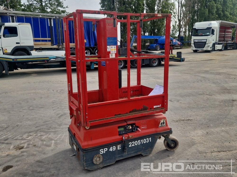 2011 Braviisol Electric Vertical Manlift - Lift: bild 3 2011 Braviisol Electric Vertical Manlift - Lift: bild 3