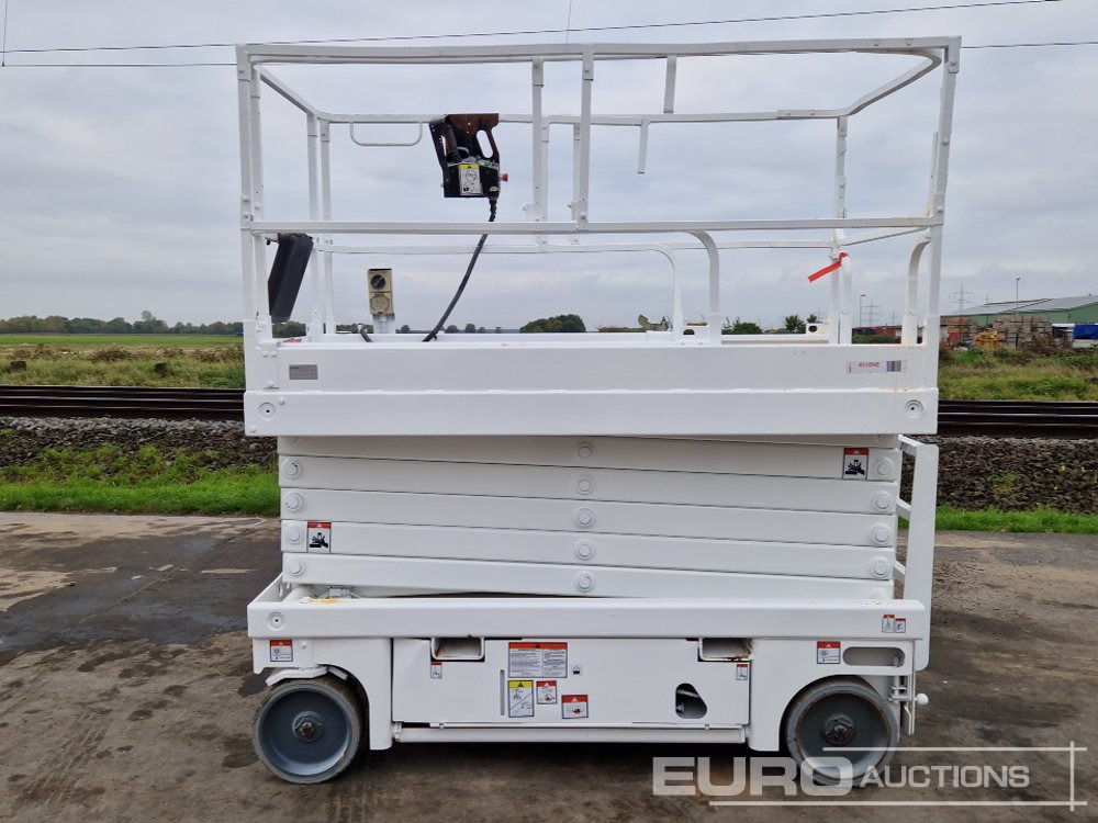 2013 Haulotte Compact 14 - Lift: bild 2 2013 Haulotte Compact 14 - Lift: bild 2