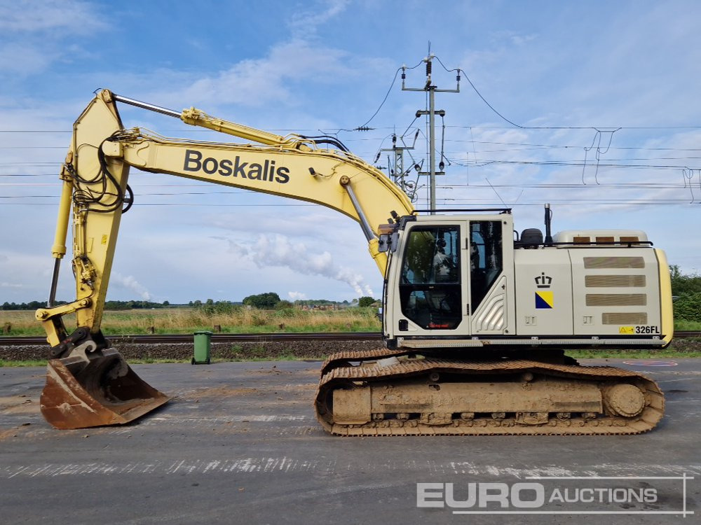 2017 CAT 326F - Bandgrävare: bild 2 2017 CAT 326F - Bandgrävare: bild 2