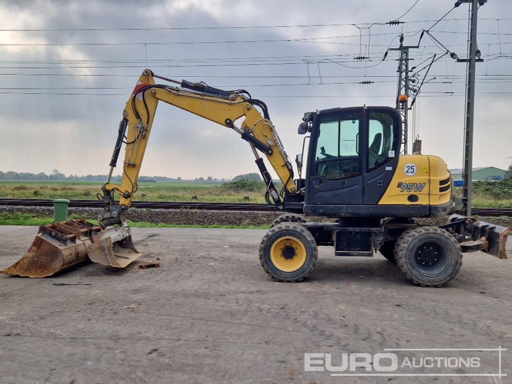 2017 Yanmar B95W - Grävmaskin på däck: bild 2 2017 Yanmar B95W - Grävmaskin på däck: bild 2