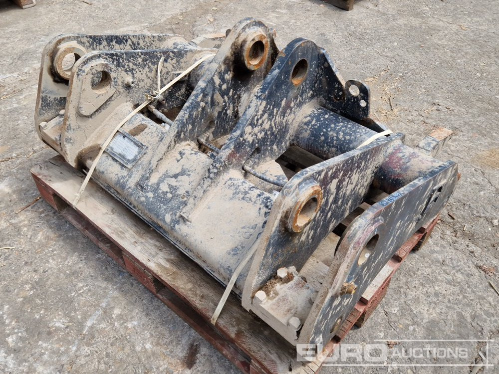 2018 QH to suit Hitachi ZW180-6 - Redskapsfäste: bild 1 2018 QH to suit Hitachi ZW180-6 - Redskapsfäste: bild 1