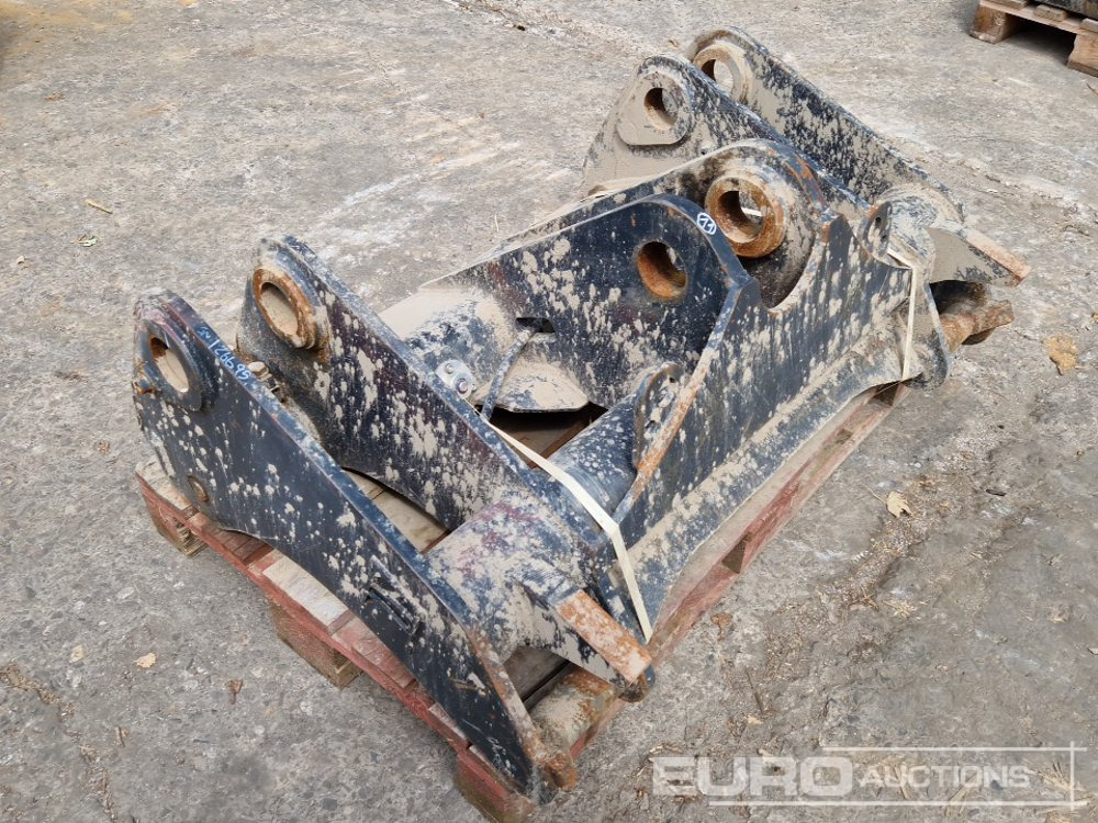2018 QH to suit Hitachi ZW180-6 - Redskapsfäste: bild 2 2018 QH to suit Hitachi ZW180-6 - Redskapsfäste: bild 2