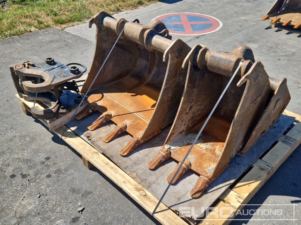 68" Ditching, 34", 17" Digging Buckets + QH - Skopa: bild 1 68" Ditching, 34", 17" Digging Buckets + QH - Skopa: bild 1