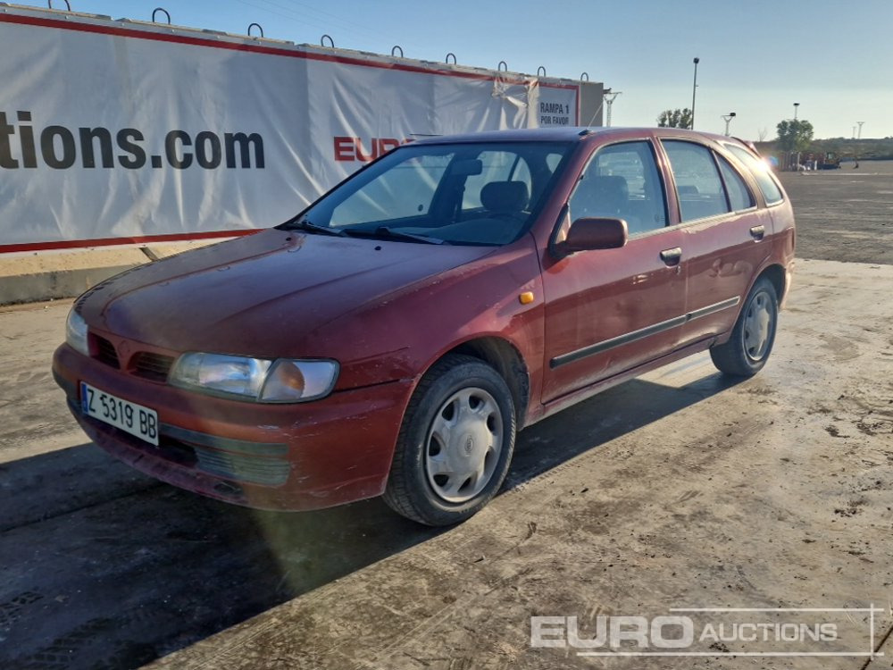 1996 Nissan Almera - Personbil: bild 1 1996 Nissan Almera - Personbil: bild 1
