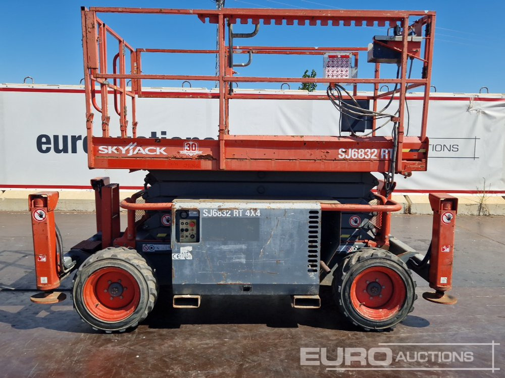 2015 SkyJack SJ6832RT - Lift: bild 2 2015 SkyJack SJ6832RT - Lift: bild 2