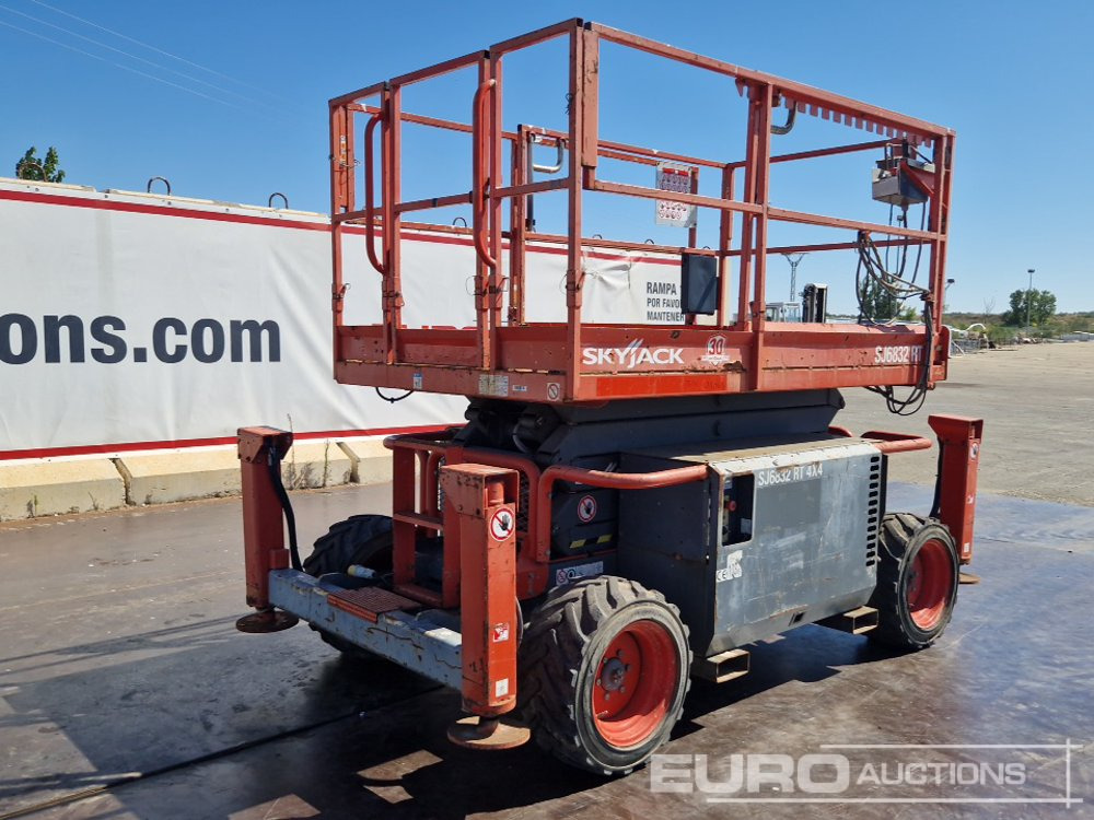 2015 SkyJack SJ6832RT - Lift: bild 1 2015 SkyJack SJ6832RT - Lift: bild 1
