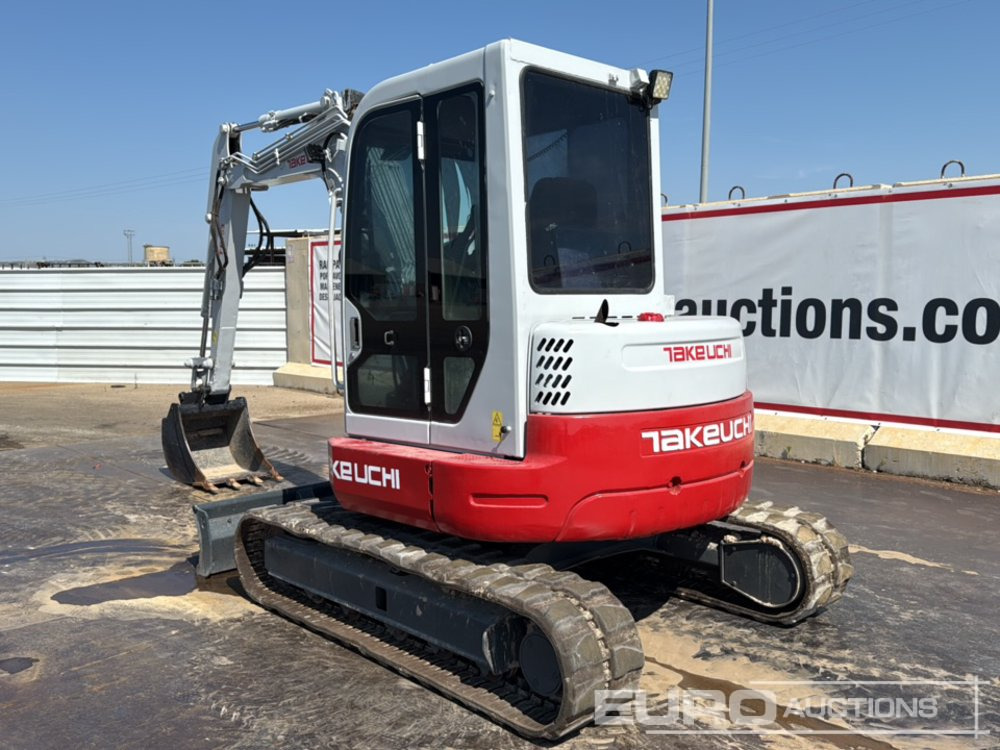 2015 Takeuchi TB153FR - Minigrävmaskin: bild 3 2015 Takeuchi TB153FR - Minigrävmaskin: bild 3