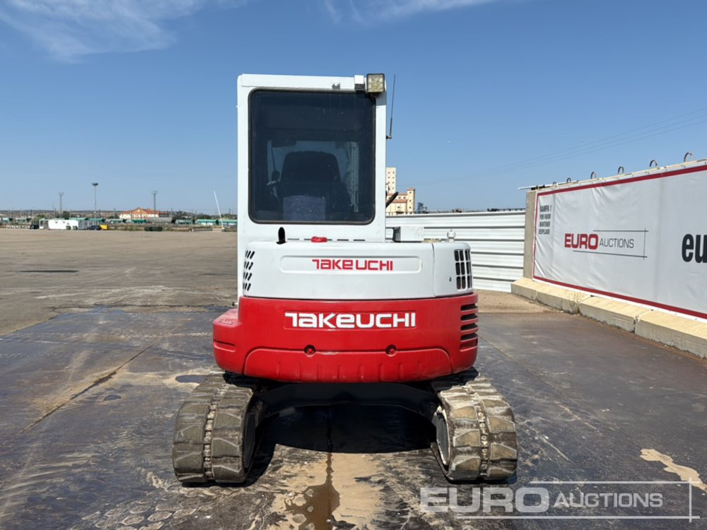 2015 Takeuchi TB153FR - Minigrävmaskin: bild 4 2015 Takeuchi TB153FR - Minigrävmaskin: bild 4