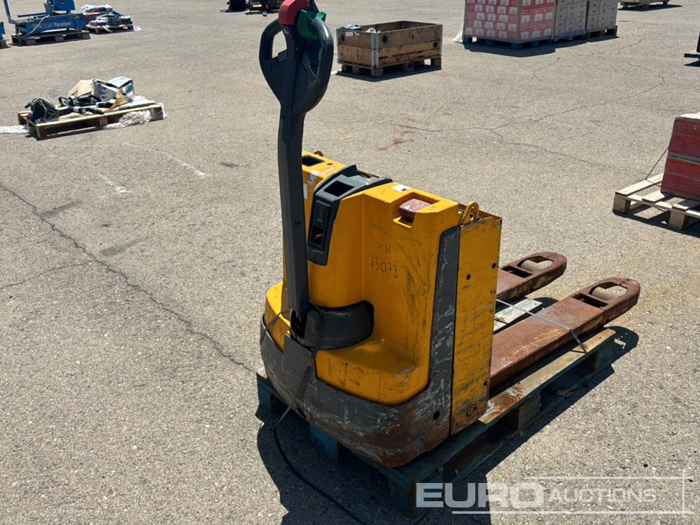 Jungheinrich Electric Pallet Truck - Låglyftar: bild 5 Jungheinrich Electric Pallet Truck - Låglyftar: bild 5
