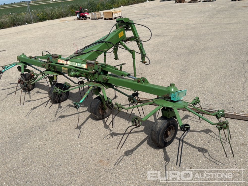 Stoll Speed 580 Hydro Rotating Hay Rake Attachment to suit Tractor - Lantbruksmaskiner: bild 3 Stoll Speed 580 Hydro Rotating Hay Rake Attachment to suit Tractor - Lantbruksmaskiner: bild 3