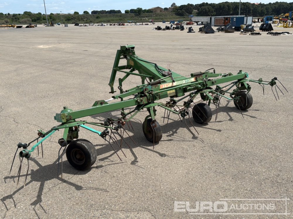 Stoll Speed 580 Hydro Rotating Hay Rake Attachment to suit Tractor - Lantbruksmaskiner: bild 2 Stoll Speed 580 Hydro Rotating Hay Rake Attachment to suit Tractor - Lantbruksmaskiner: bild 2