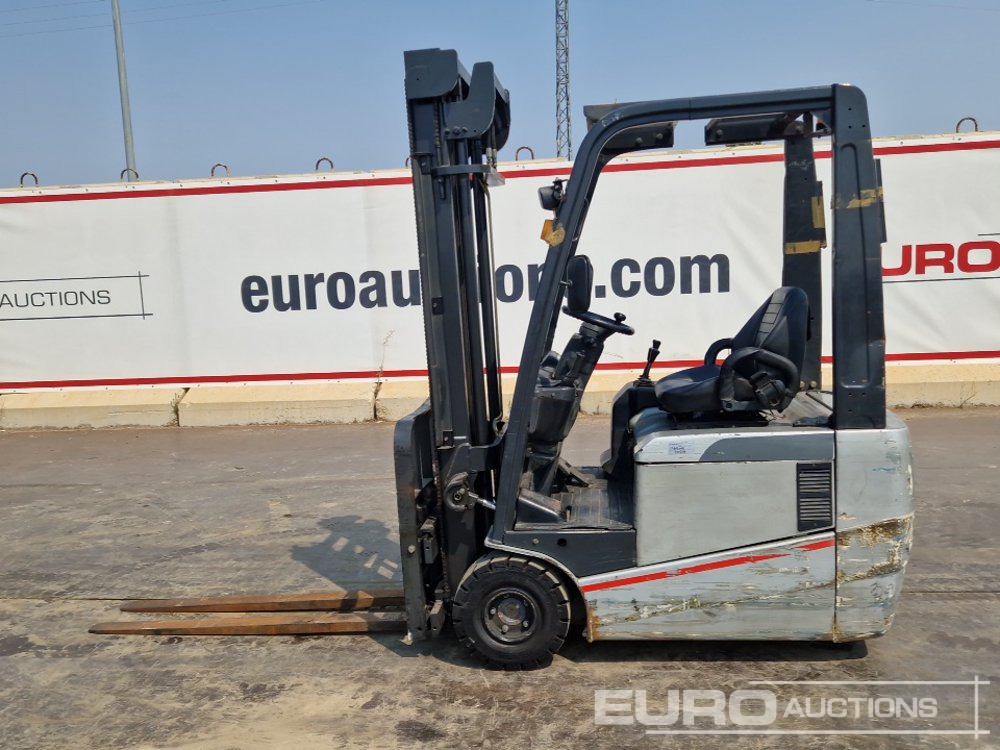 Nissan 1N1L18Q - Motviktstruck: bild 2 Nissan 1N1L18Q - Motviktstruck: bild 2