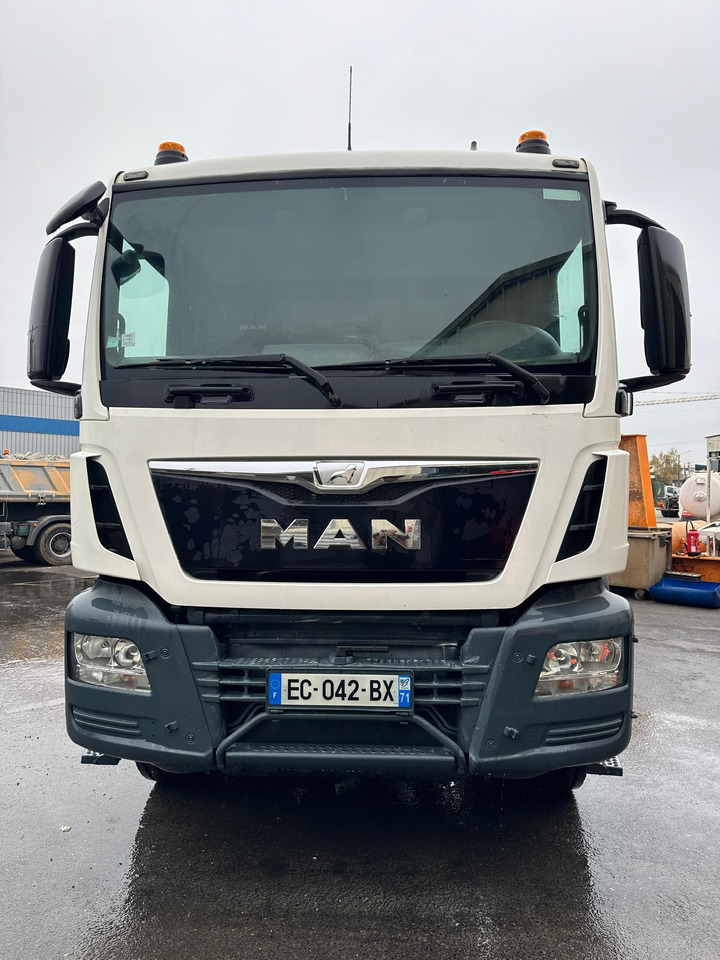 Camion béton MAN TGS 32.400 EC-042-BX - Betongbil: bild 1 Camion béton MAN TGS 32.400 EC-042-BX - Betongbil: bild 1