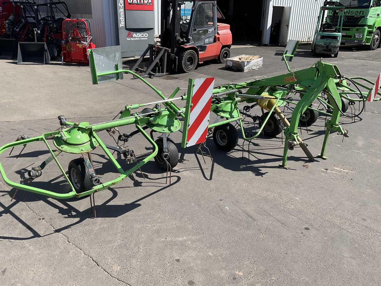Deutz-Fahr KH 2.64 Heuwender - Hövändare: bild 2 Deutz-Fahr KH 2.64 Heuwender - Hövändare: bild 2