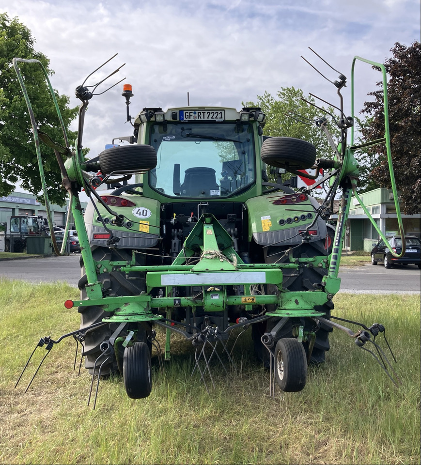 Deutz-Fahr KH 252 - Hövändare: bild 1 Deutz-Fahr KH 252 - Hövändare: bild 1
