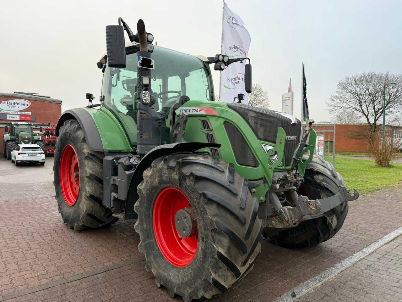 Fendt 724 Vario S4 Profi Plus - Traktor: bild 1 Fendt 724 Vario S4 Profi Plus - Traktor: bild 1