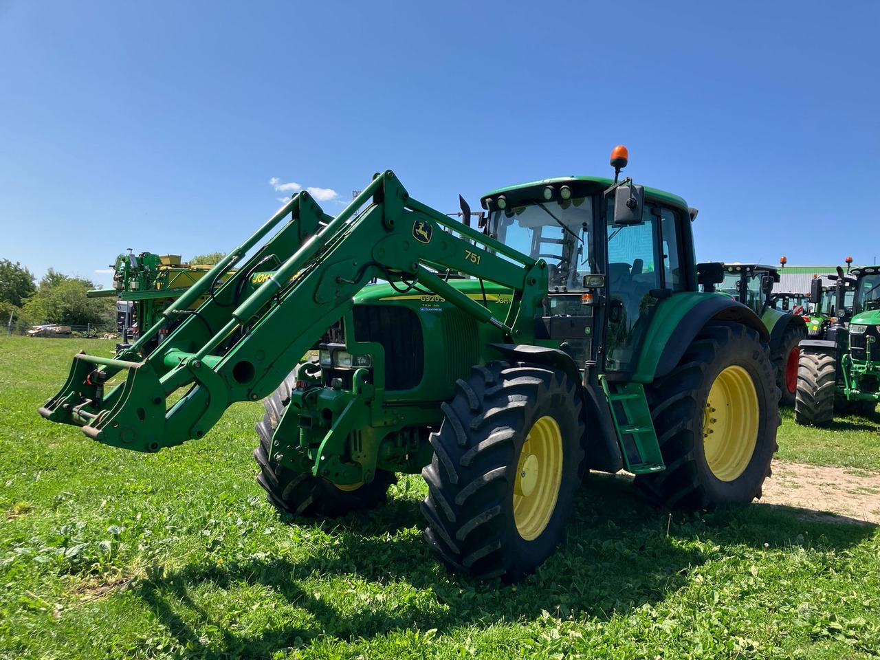John Deere 6920S AutoPower - Traktor: bild 1 John Deere 6920S AutoPower - Traktor: bild 1