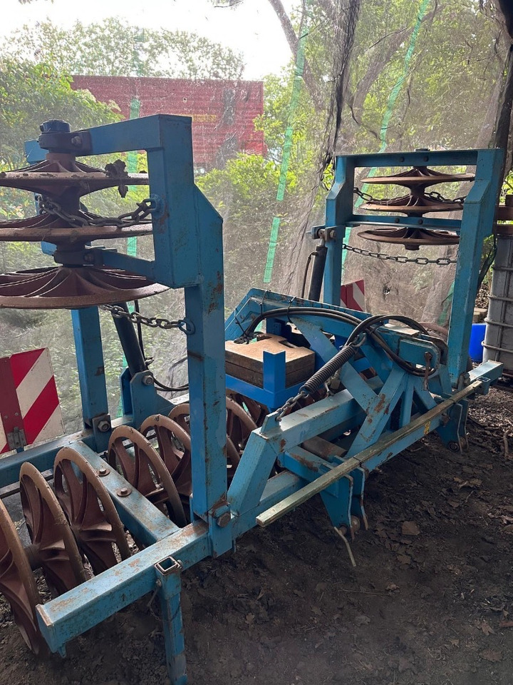 Lemken 400 - Jordbruks-vält: bild 2 Lemken 400 - Jordbruks-vält: bild 2
