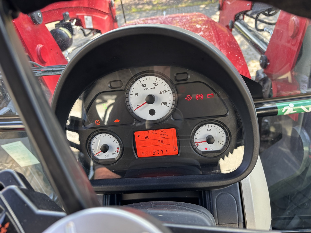 Massey Ferguson 4710 M Cab Essential Dyna 2 - Traktor: bild 4 Massey Ferguson 4710 M Cab Essential Dyna 2 - Traktor: bild 4