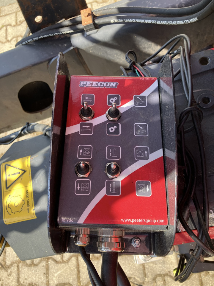 Peecon Biga 20-215 Twin Plus - Fullfoderblandare: bild 3 Peecon Biga 20-215 Twin Plus - Fullfoderblandare: bild 3