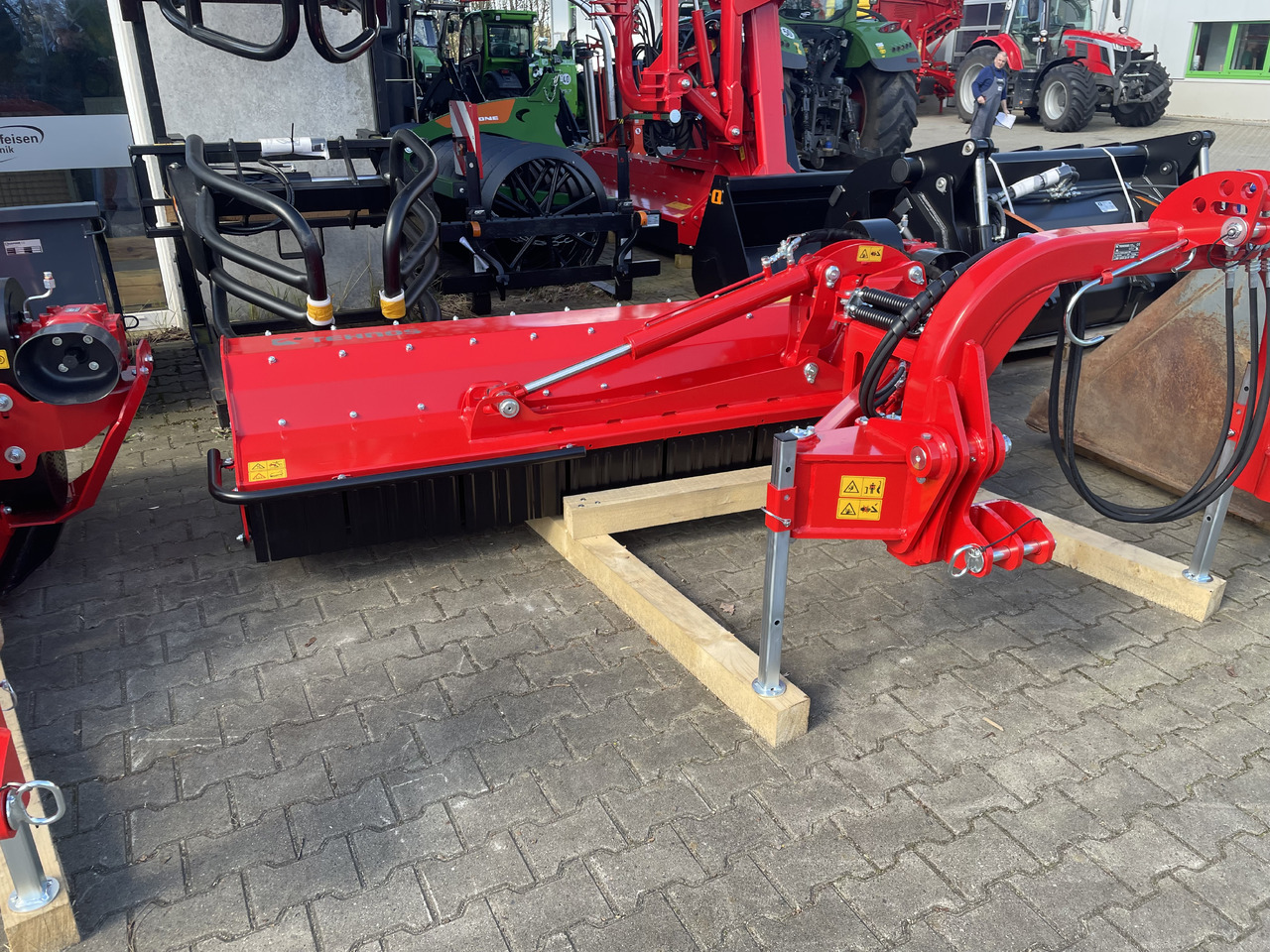 Tehnos Mulcher MB 220R Profi LW - Slagklippare: bild 1 Tehnos Mulcher MB 220R Profi LW - Slagklippare: bild 1