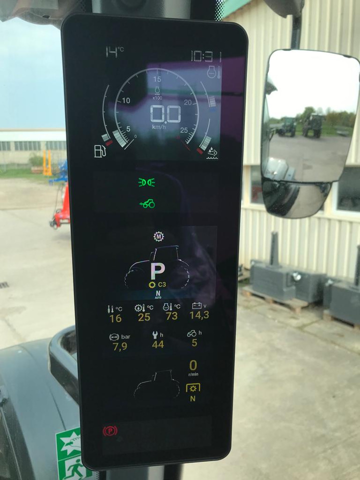 Valtra N175 V 2B1 - Traktor: bild 2 Valtra N175 V 2B1 - Traktor: bild 2