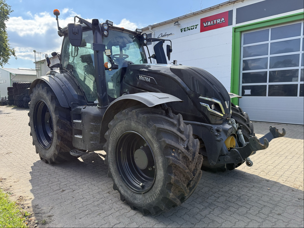 Valtra T 235 Direct - Traktor: bild 1 Valtra T 235 Direct - Traktor: bild 1